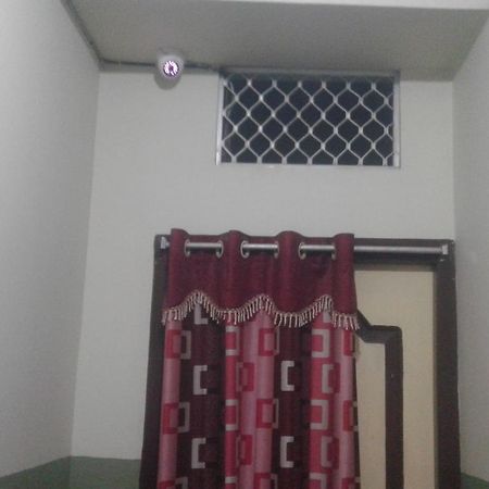 Ganesh Lodge Puri Exterior foto