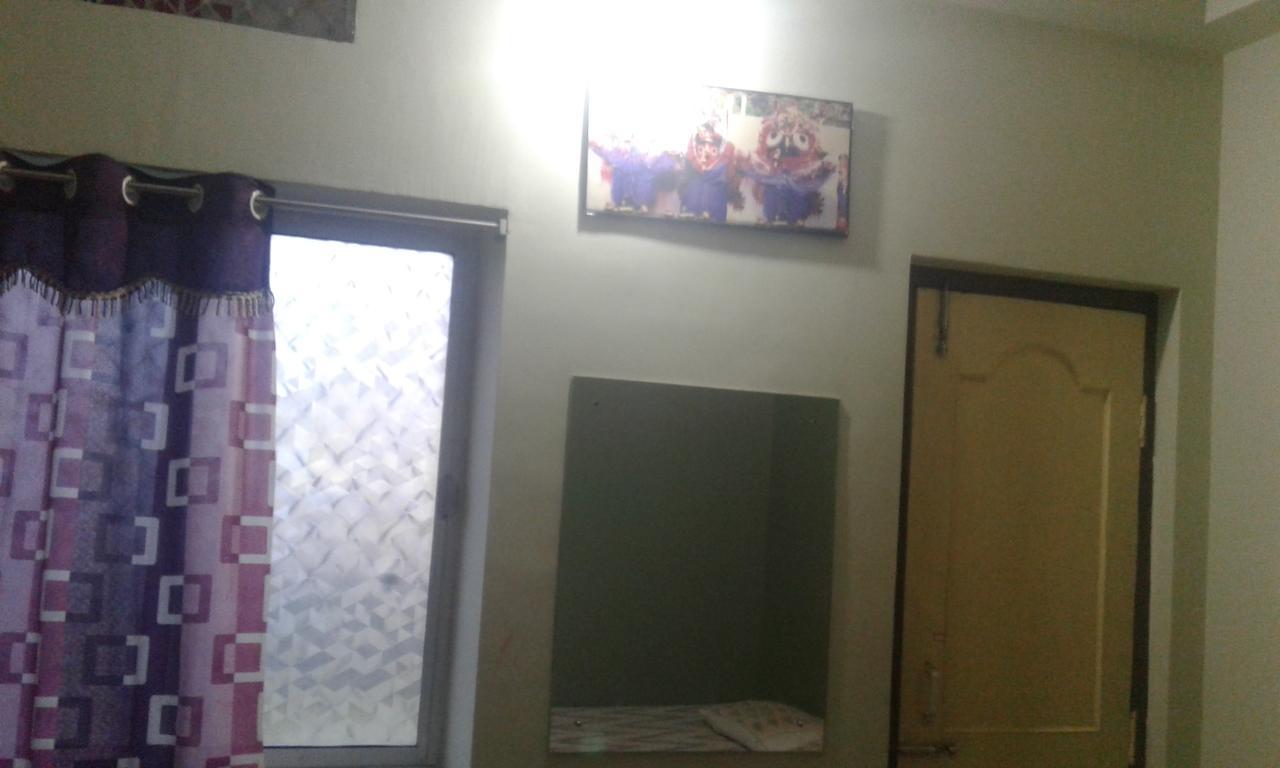 Ganesh Lodge Puri Exterior foto